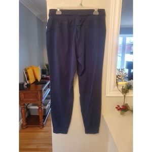 Size 10 Lululemon Navy Ready to rulu NWT